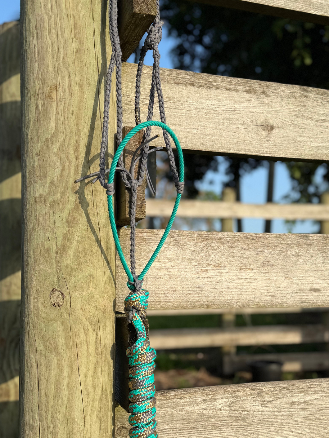 Steel halter